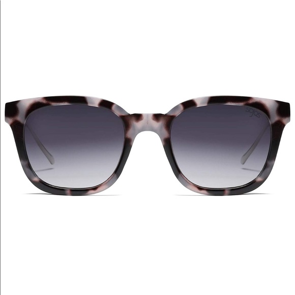 Mirrored Lens Sunglasses - Picture 2 of 2